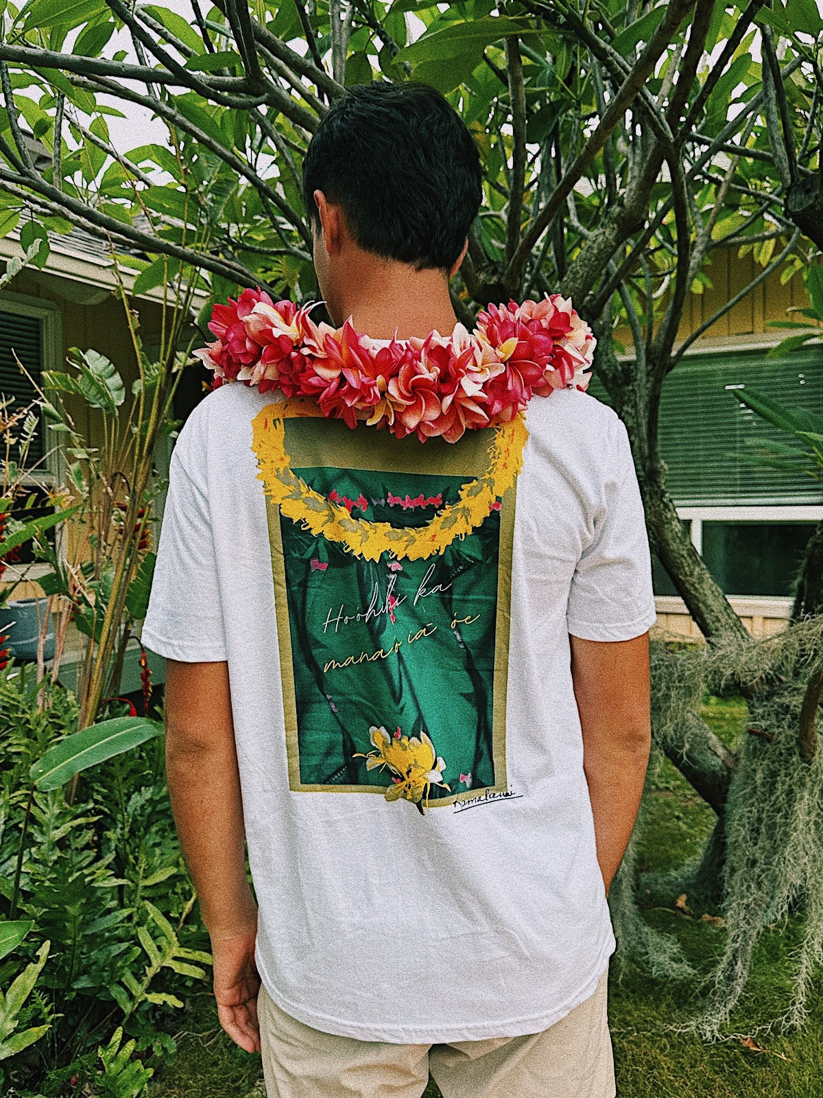 "ʻAwapuhi Melemele" Shirt